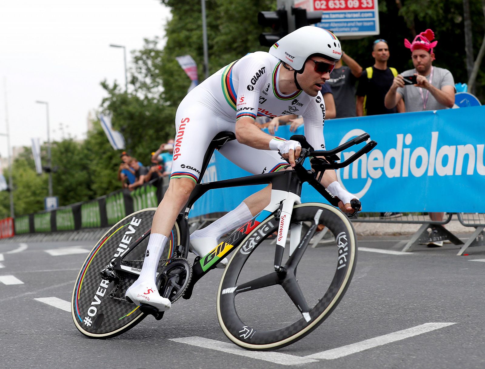 Imagen de Tom Dumoulin en la etapa 1 del Giro de Italia 2018.