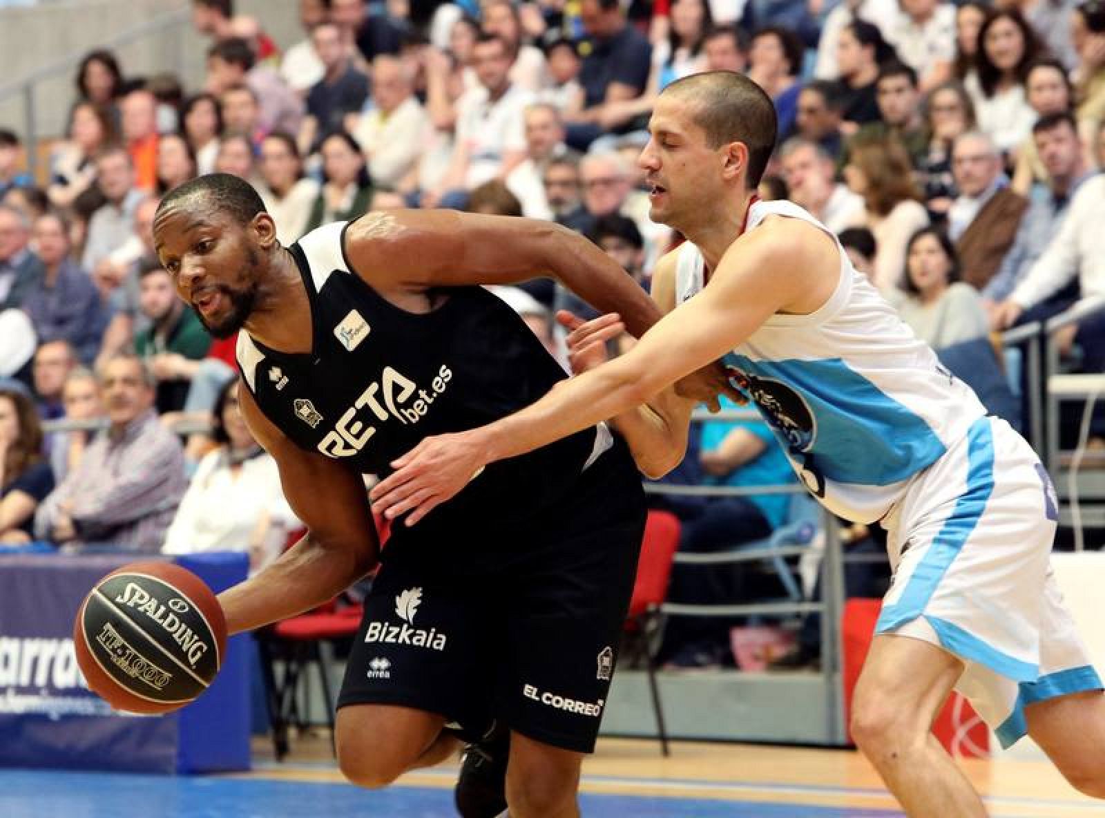 Albert Sábat ha sido el gran protagonista con su triple sobre la bocina.