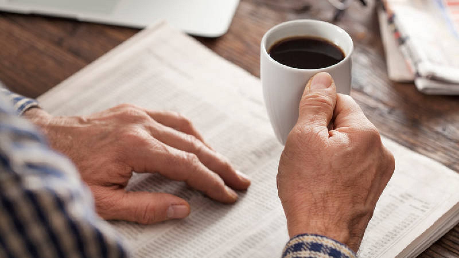 ¿CUÁNTAS TAZAS DE CAFÉ SON SEGURAS PARA LA SALUD? MKT