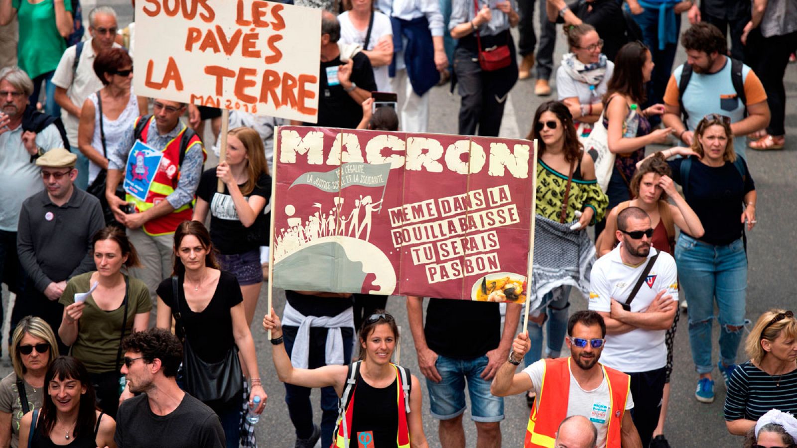 Manifestación en Marsella contra la política liberal de Macron