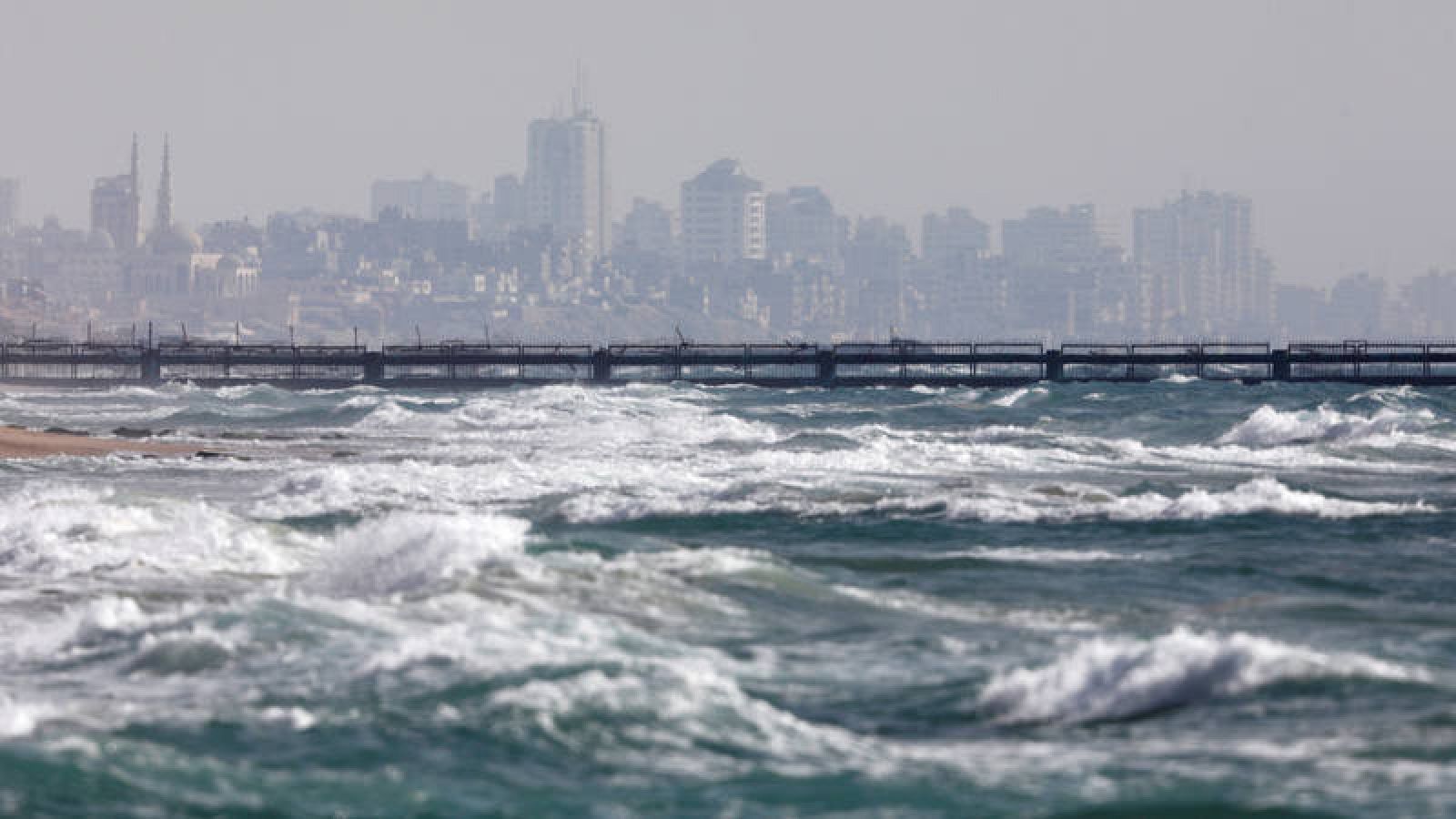 Imagen de la frontera marítima entre Israel y Gaza vista desde Zikim, Israel