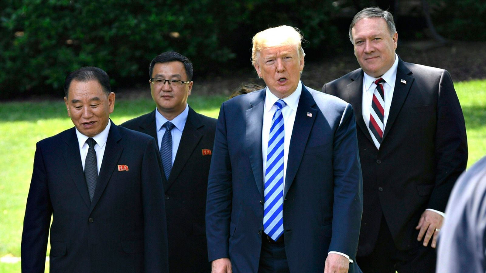 El presidente de EE.UU., Donald Trump, recibe en la Casa Blanca al 'número dos' de Corea del Norte, Kim Yong-chol