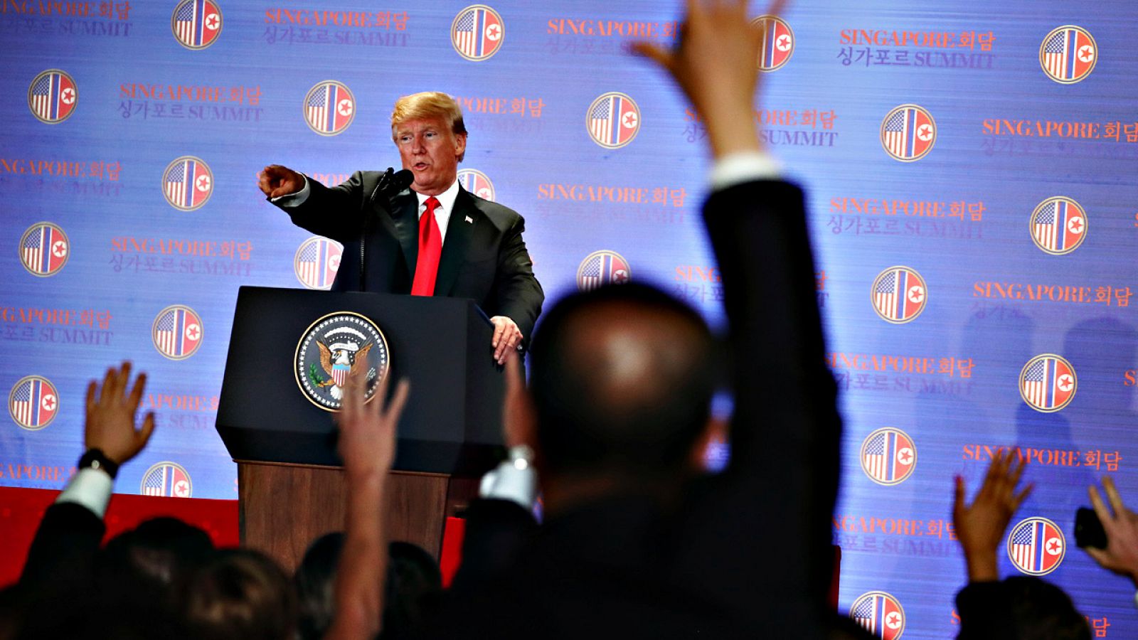 El presidente de Estados Unidos, Donald Trump, en la rueda de prensa posterior al encuentro con Kim Jong-un