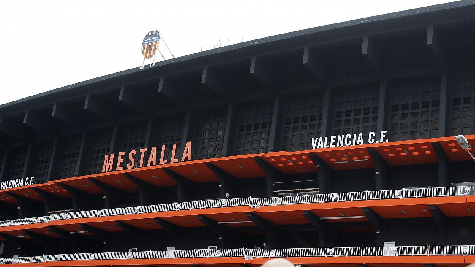 Fachada del estadio de Mestalla, sede del Valencia.