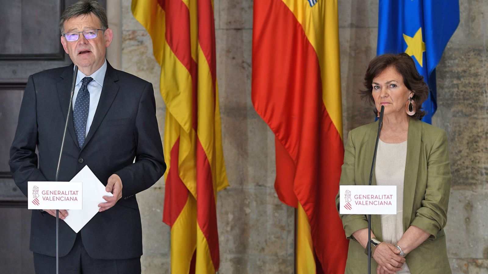 Carmen Calvo y Ximo Puig, tras la reunión para coordinar la llegada de los migrantes del Aquarius