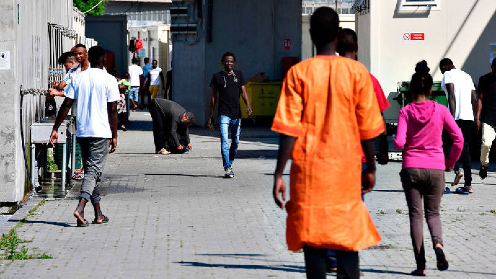 El centro de acogida de inmigrantes que la Cruz Roja tiene en Ventimiglia, cerca de la frontera entre italia y Francia