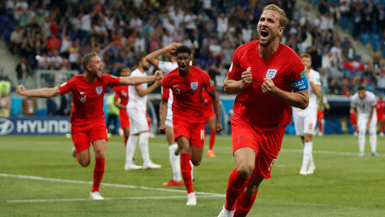 Harry Kane salva a Inglaterra sobre la bocina 