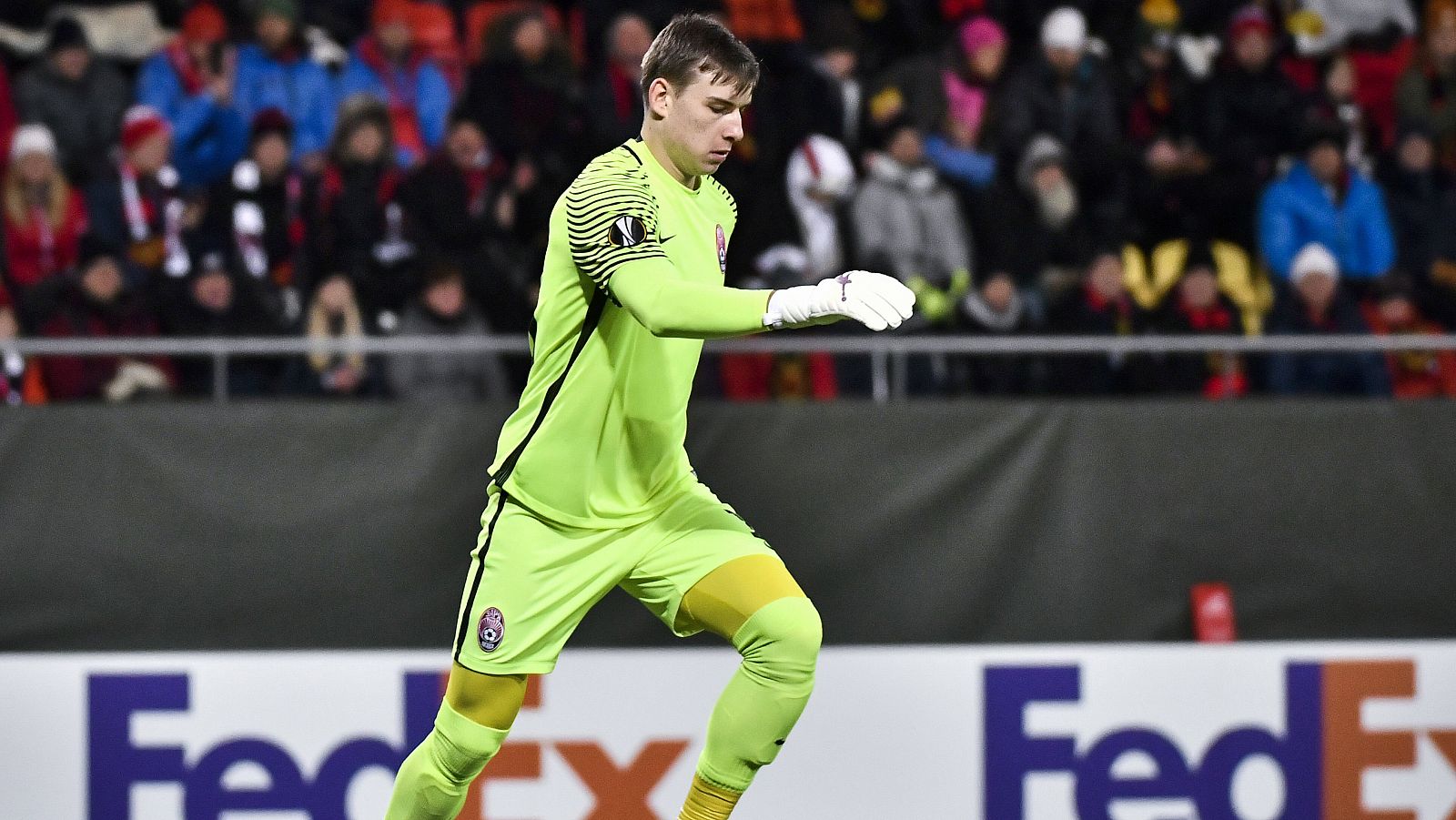 El Real Madrid Anuncia El Fichaje Del Joven Meta Ucraniano Andriy Lunin