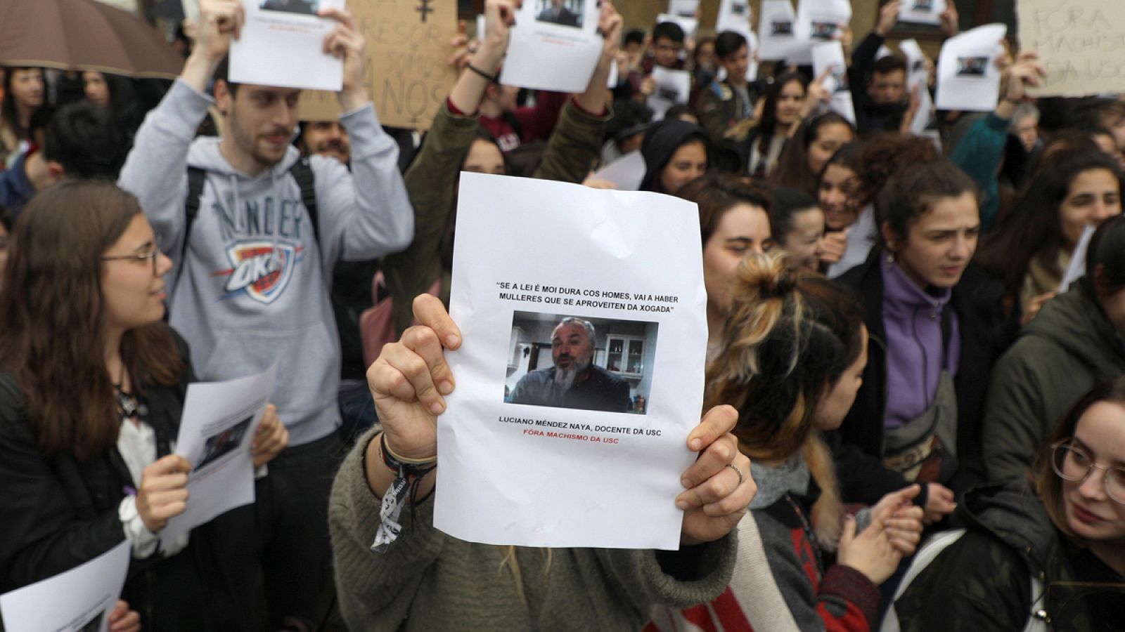 Estudiantes USC piden inhabilitar al profesor que defendió a La Manada