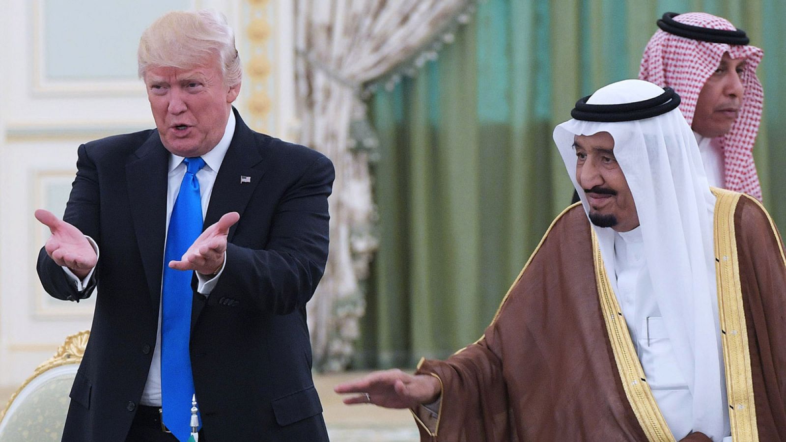 El presidente de EE.UU., Donald Trump, junto al rey de Arabia Saudí, Salman bin Abdelaziz