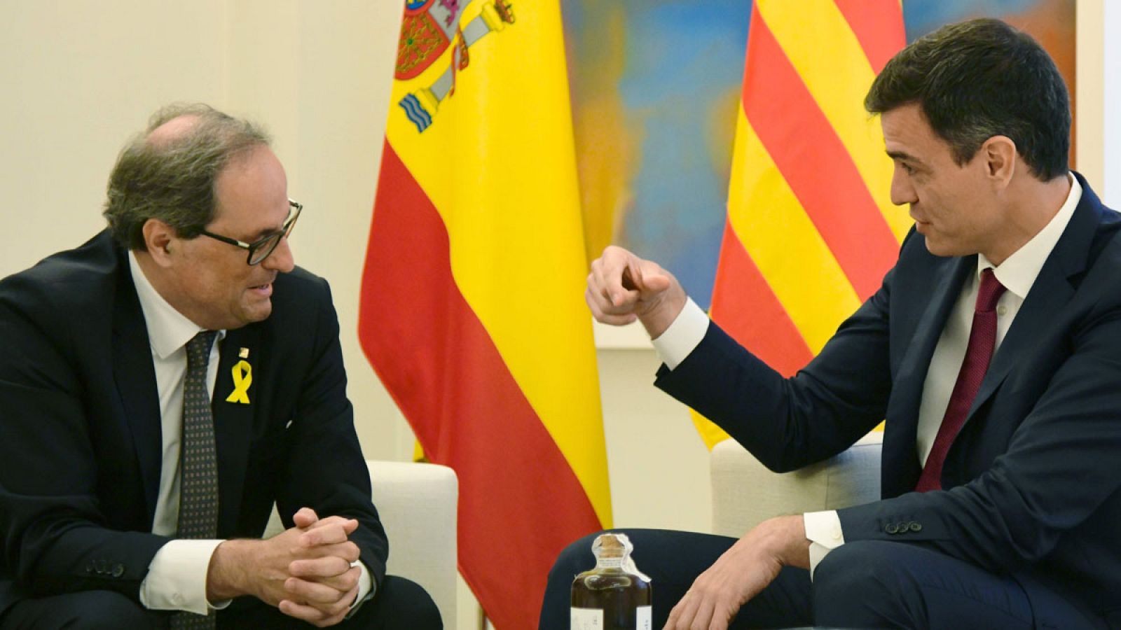 El presidente del Gobierno, Pedro Sánchez, recibe en La Moncloa al presidente de Cataluña Quim Torra