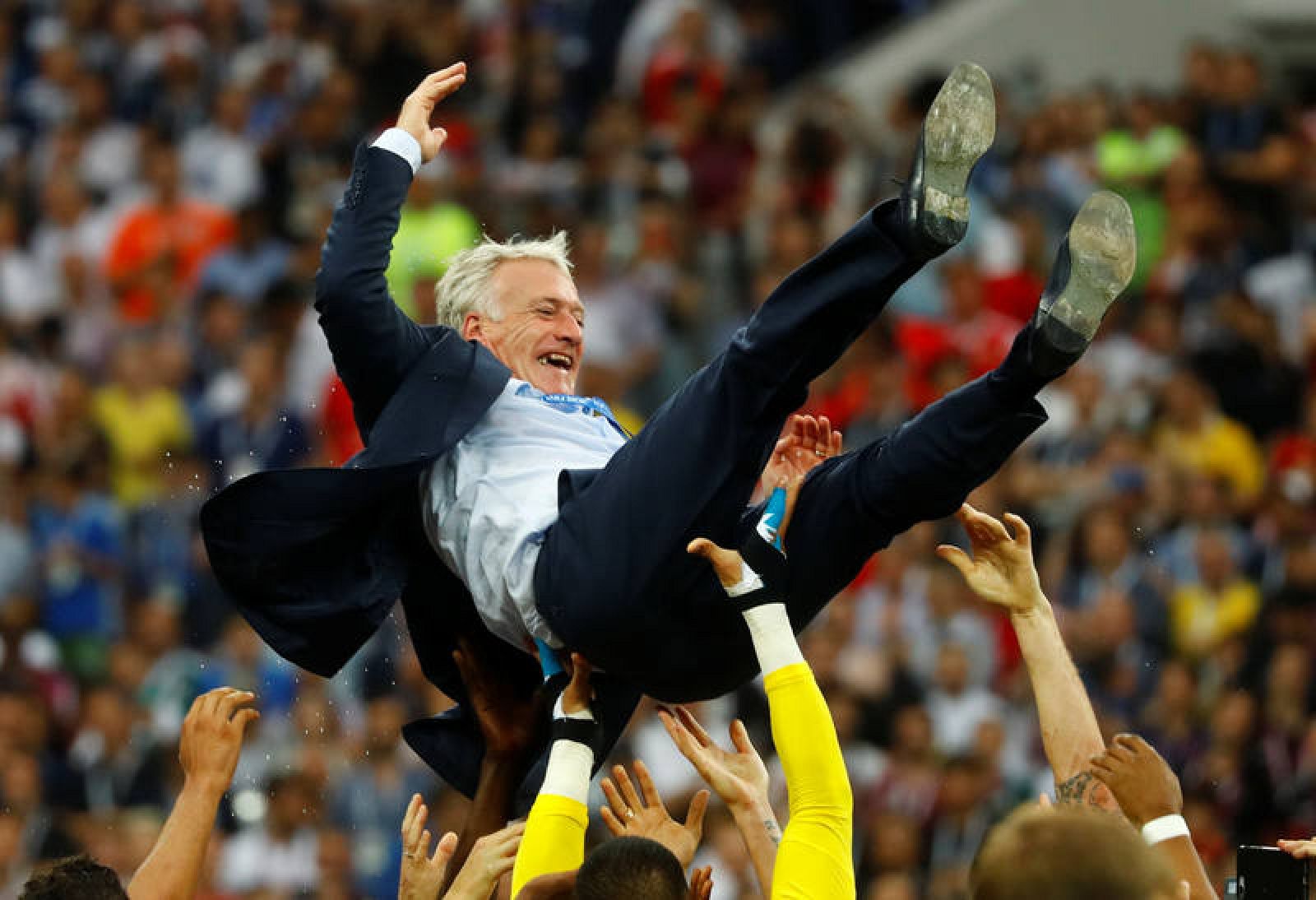 Deschamps ya tiene dos estrellas con Francia