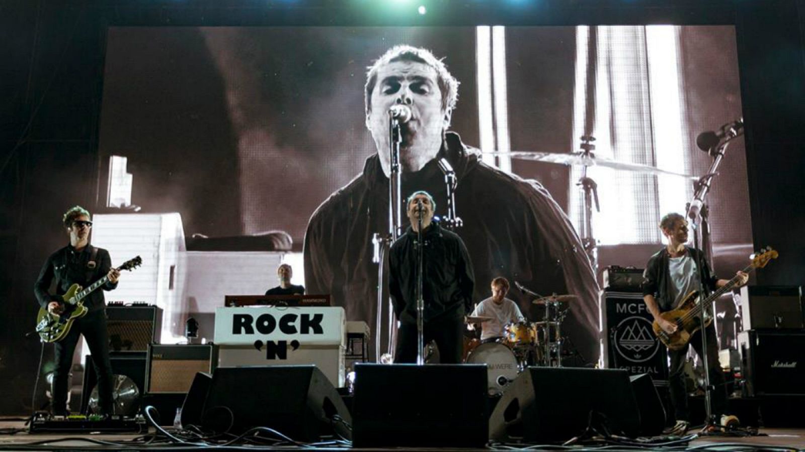 Liam Gallagher reviviendo los tiempos de Oasis en el FIB 2018