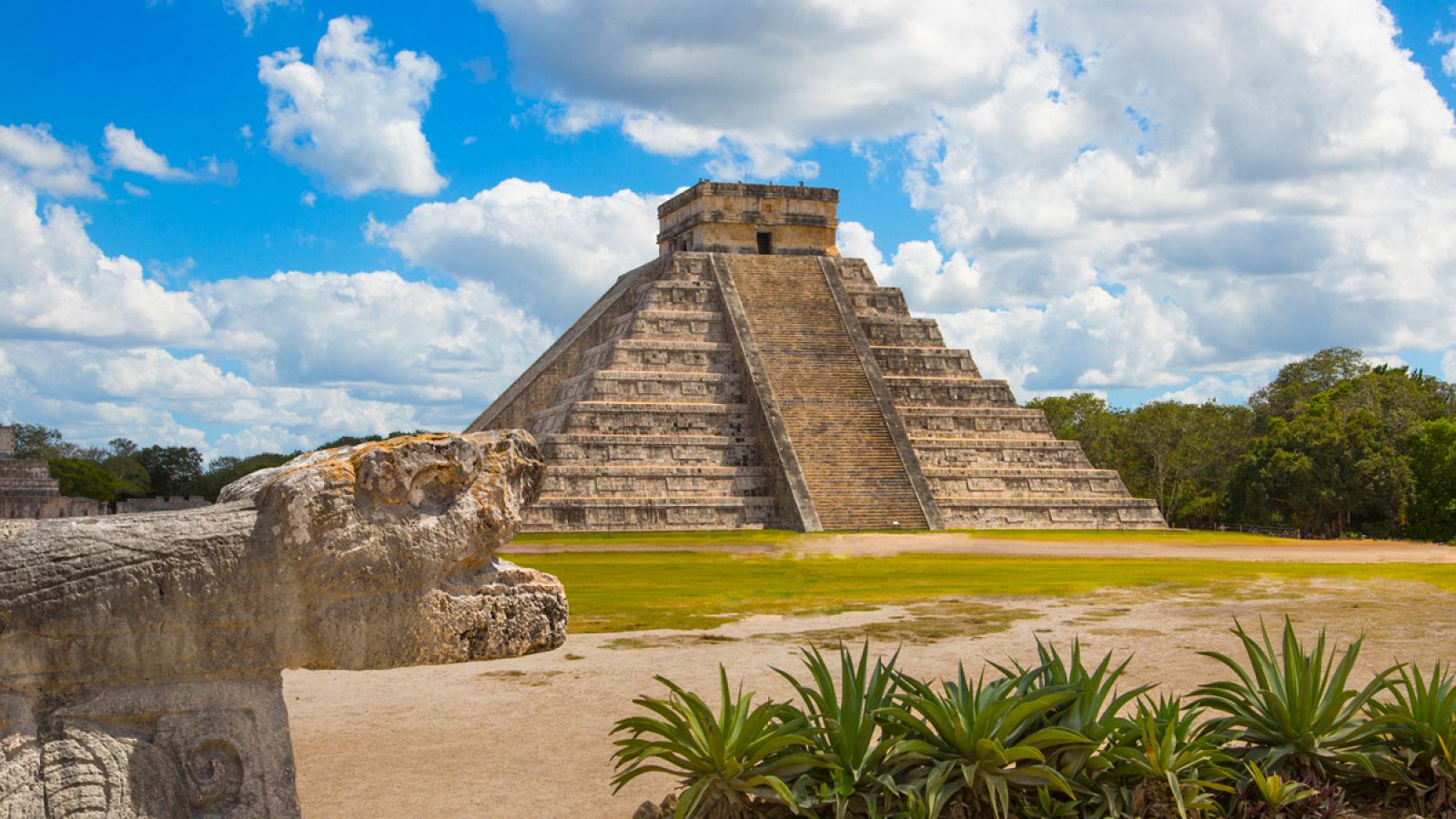 Imagen del templo maya de Kukulkán, en la zona arqueológica de Chichén Itzá.
