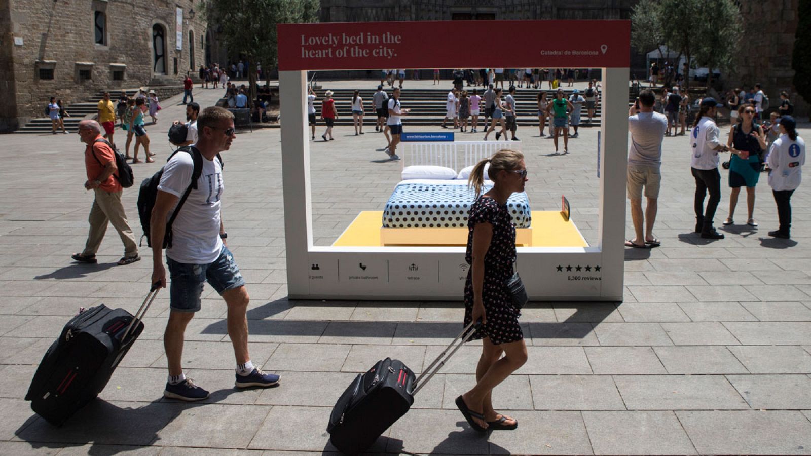 Campaña del Ayuntamiento de Barcelona para concienciar a los turistas sobre los alquileres ilegales