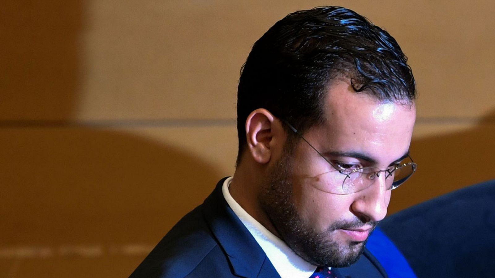 Alexandre Benalla comparece ante el Senado en París