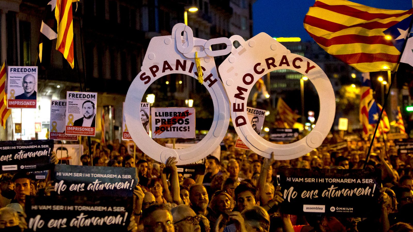 Manifestación en Barcelona en el aniversario de las protestas del 20S