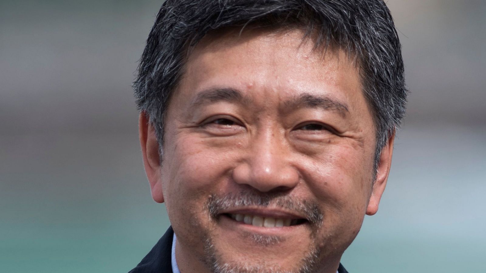 Hirokazu Kore-eda en el Kursaal de San Sebastián, antes de recibir el Premio Donostia.