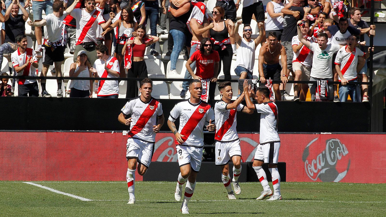 Imagen del pasado Rayo-Alavés, el primero disputado tras la reapertura del Estadio.