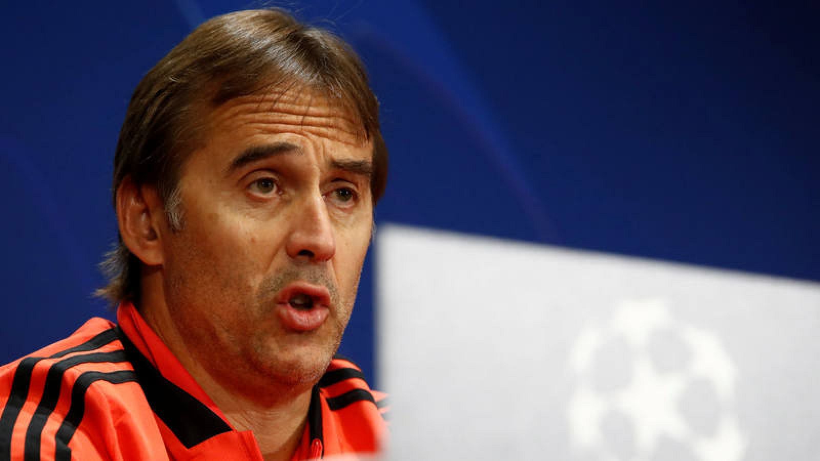 Lopetegui: "El CSKA es una oportunidad más para crecer ante las adversidades"   