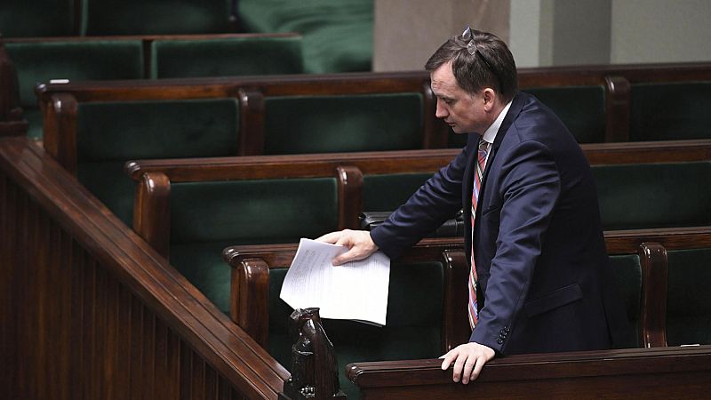 El ministro de justicia polaco, Zbigniew Ziobro en el Parlamento de Varsovia