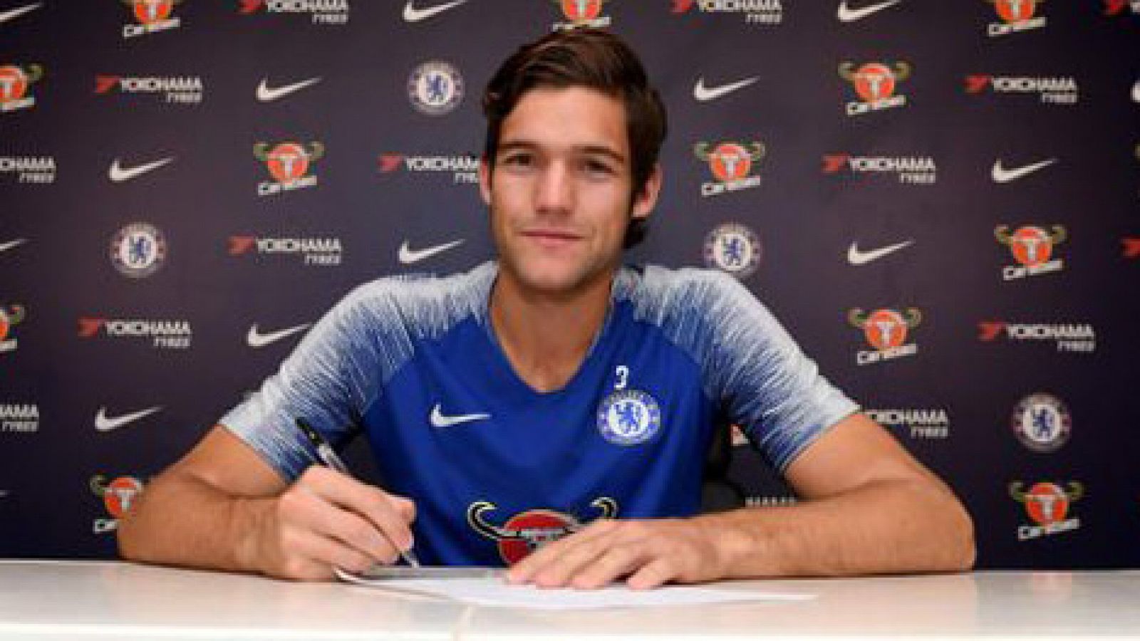 Marcos Alonso firma un nuevo contrato con el Chelsea hasta 2023