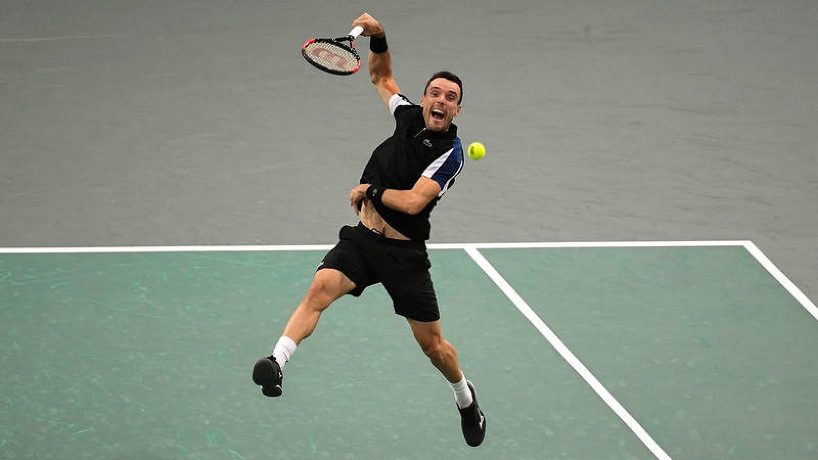 Roberto Bautista, en París.