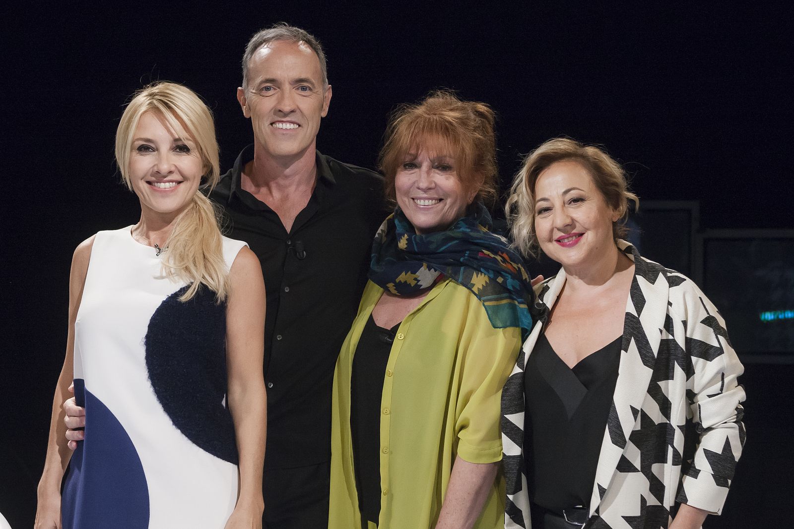 Mercedes Sampietro, Carmen Machi y Miguel del Arco, este domingo en 'Versión espñaola'