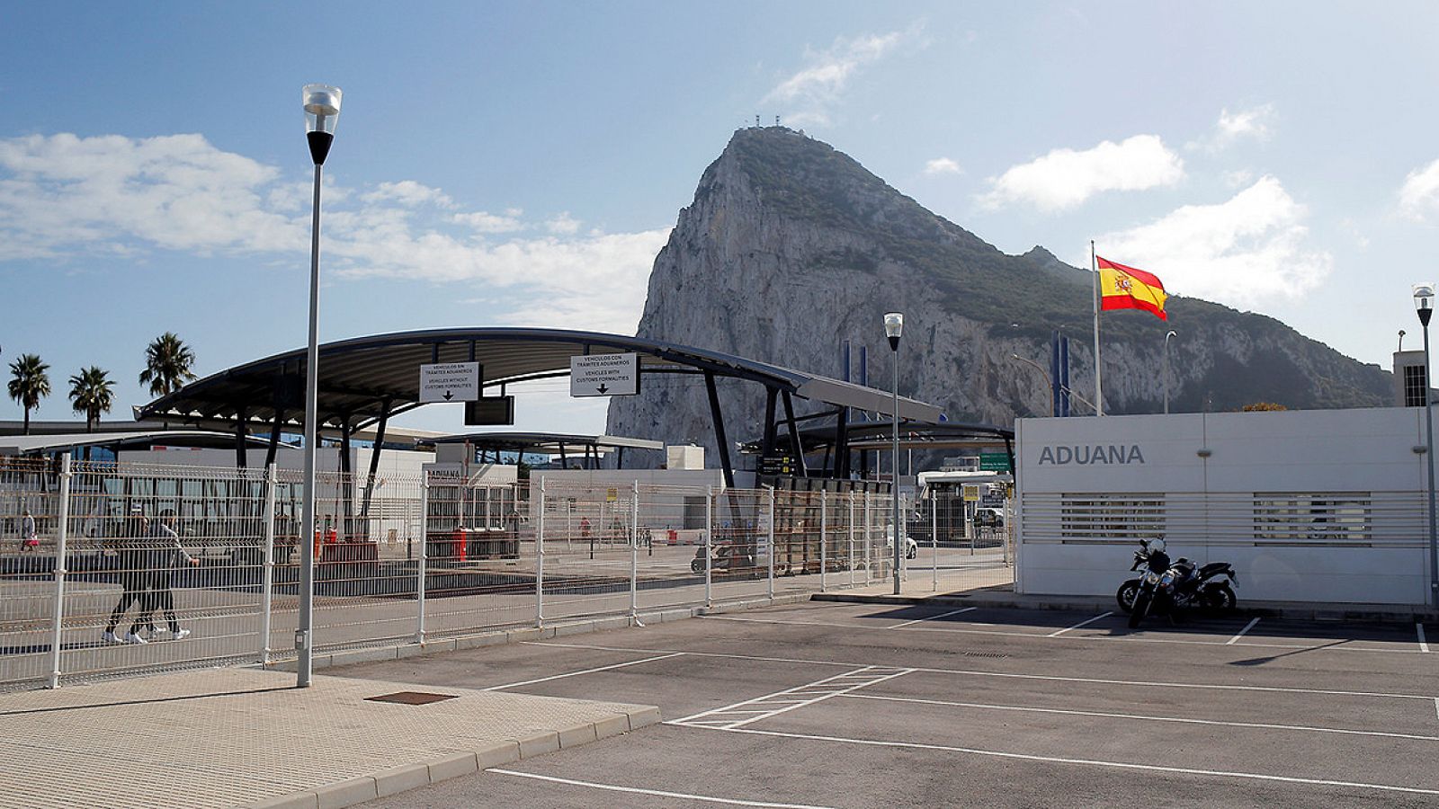 Frontera entre España y Gibraltar. Reuters/Jon Nazca