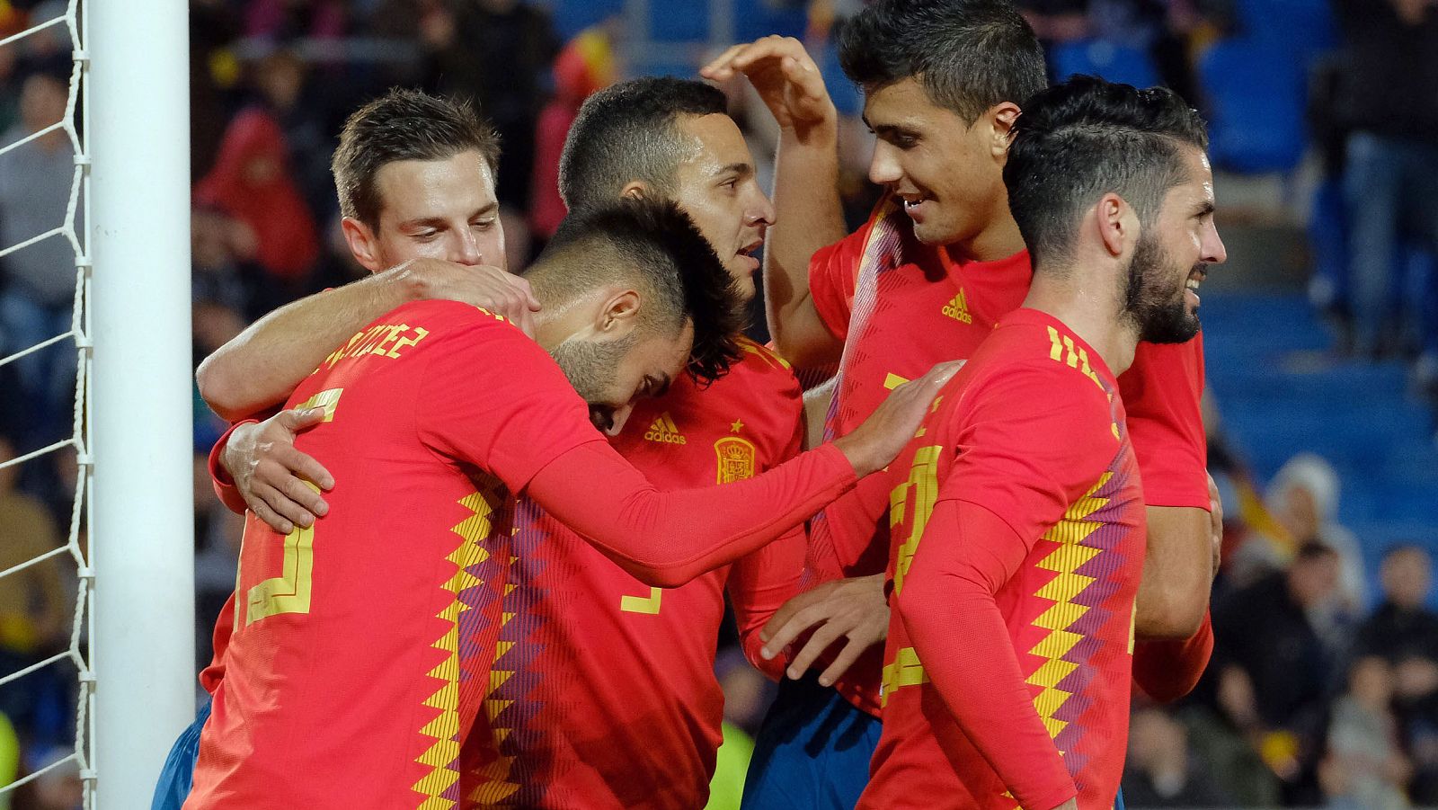 La selección española, en su reciente partido amistoso contra Bosnia.