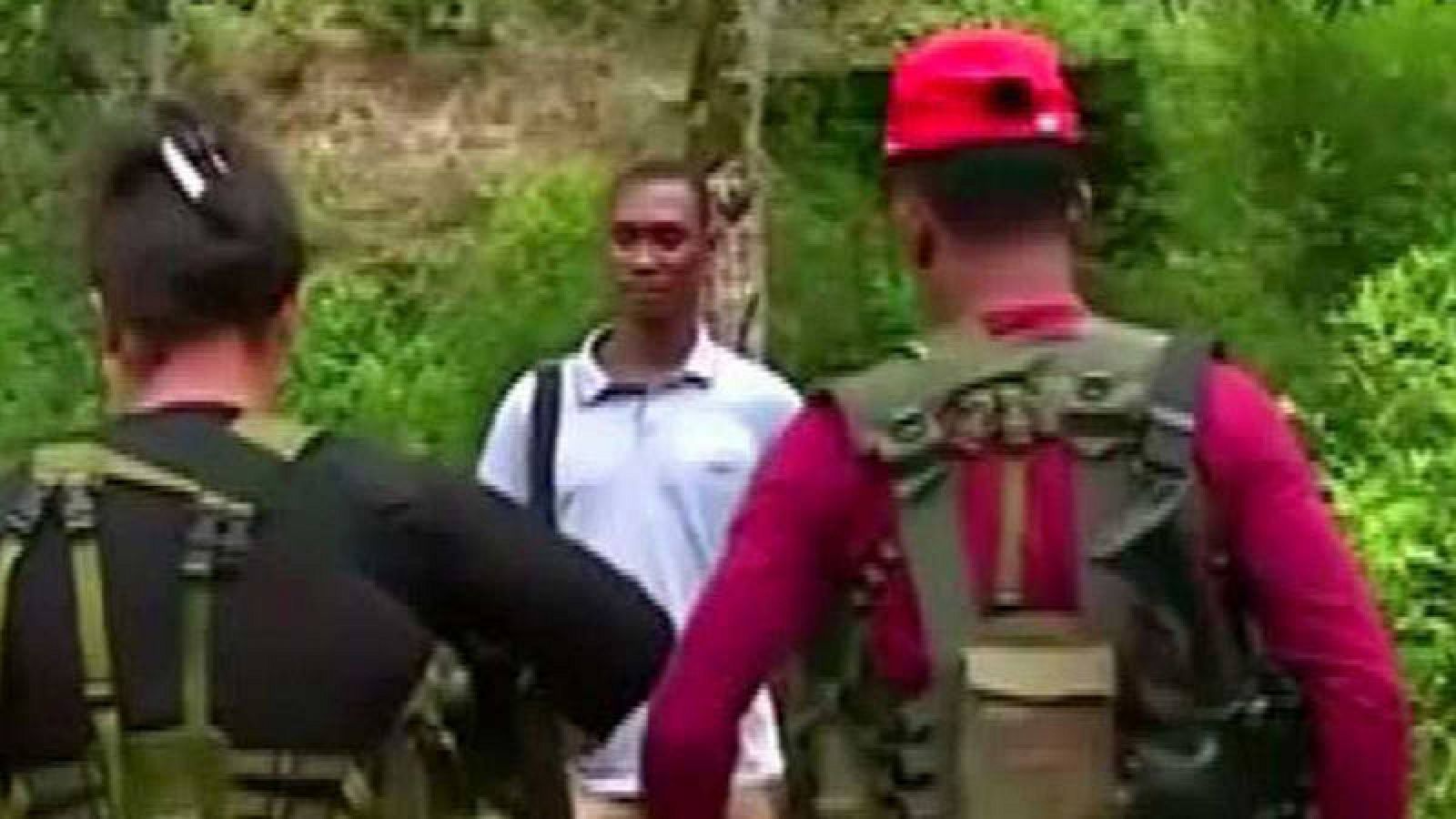 Walter Patricio Arizala (de frente), alias "Guacho", en una imagen de archivo. 