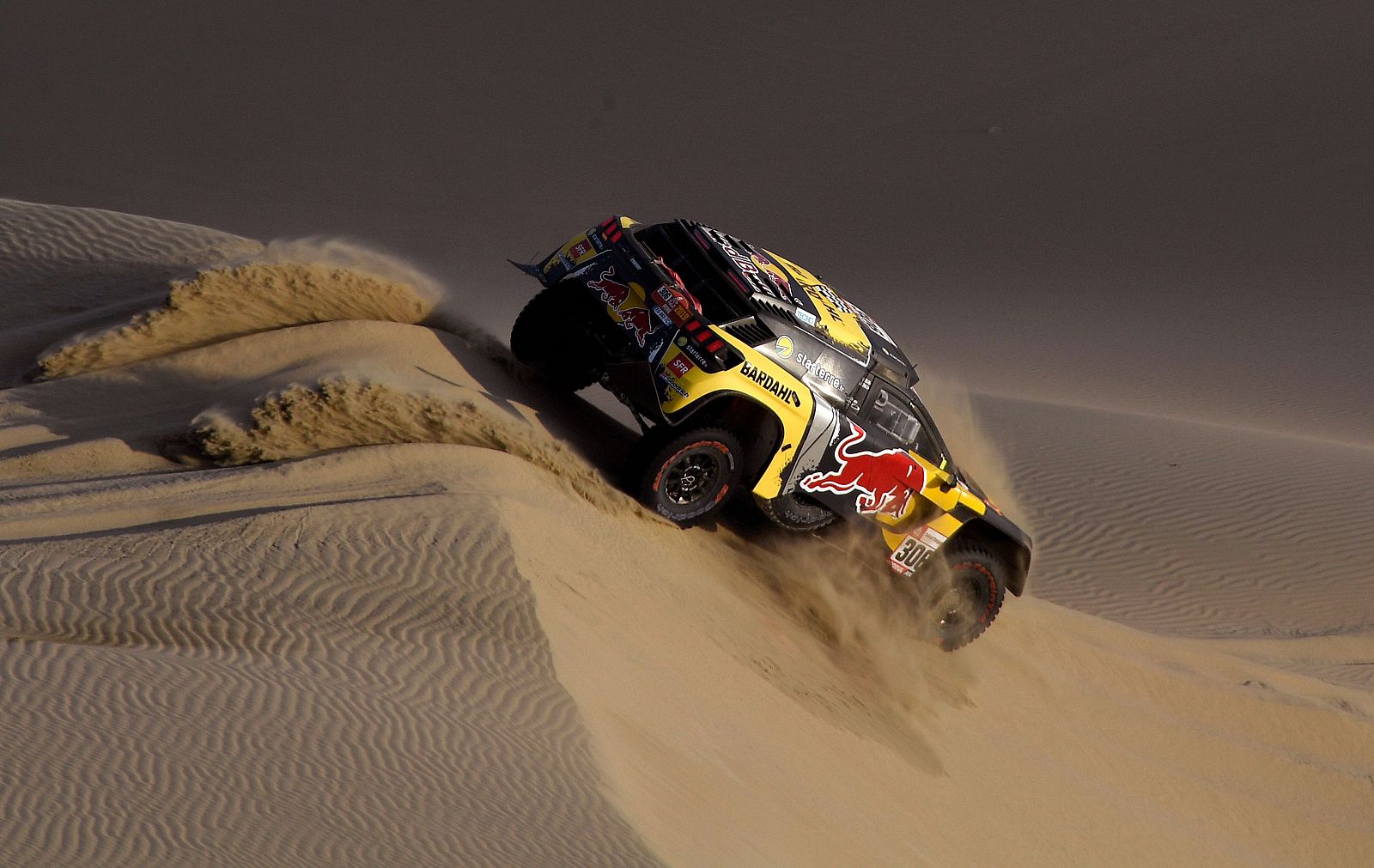 Sebastien Loeb y Daniel Elena durante la etapa.