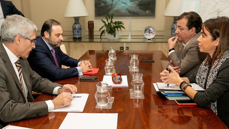 Fomento licitará 375 millones para el ferrocarril extremeño en el primer semestre