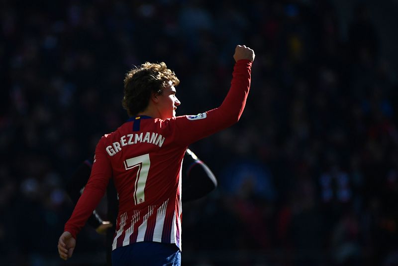 Griezmann celebra el gol del Atlético