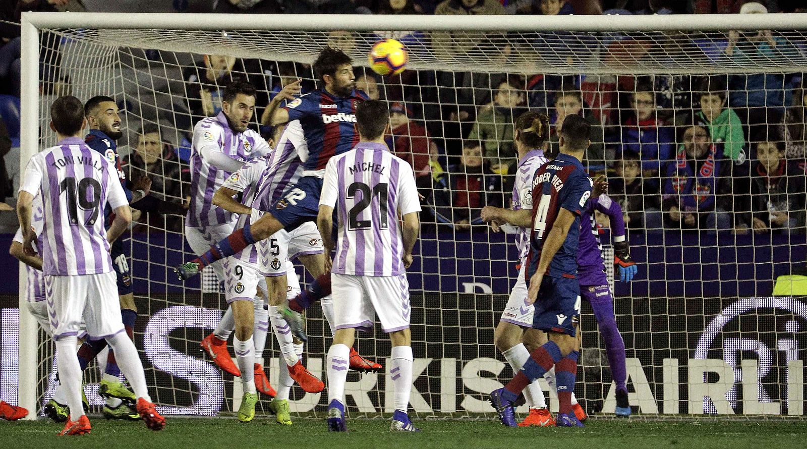 LEVANTE - VALLADOLID