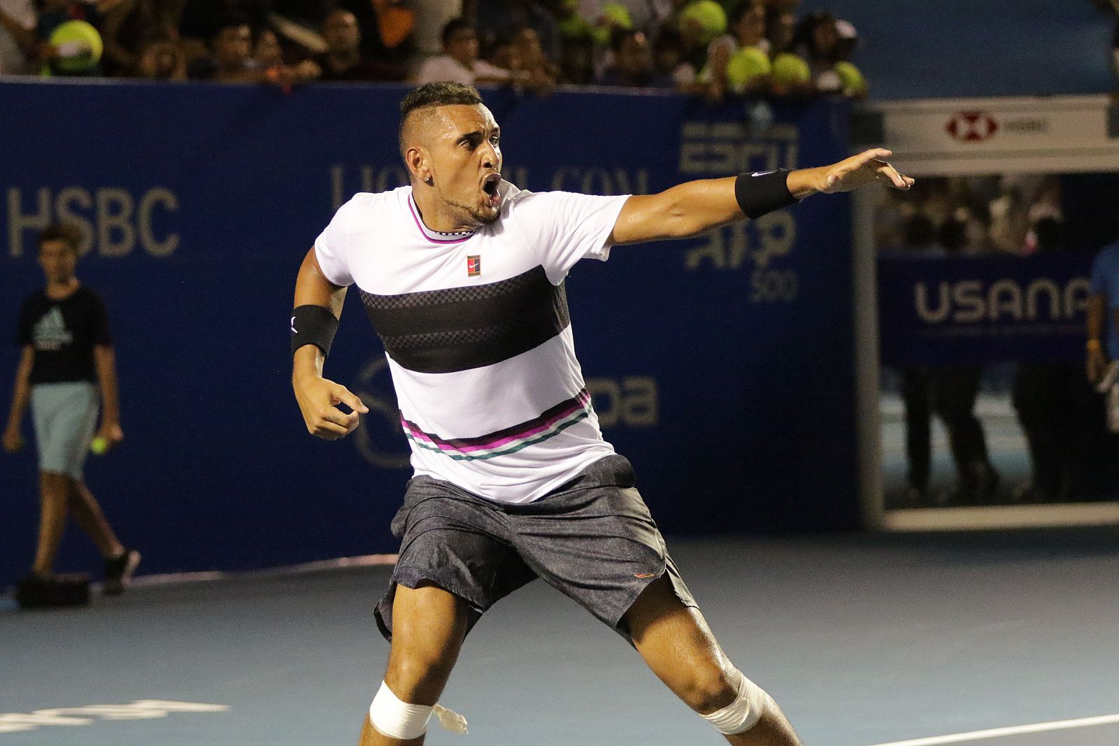 Nick Kyrgios celebra su victoria ante el español Rafael Nadal