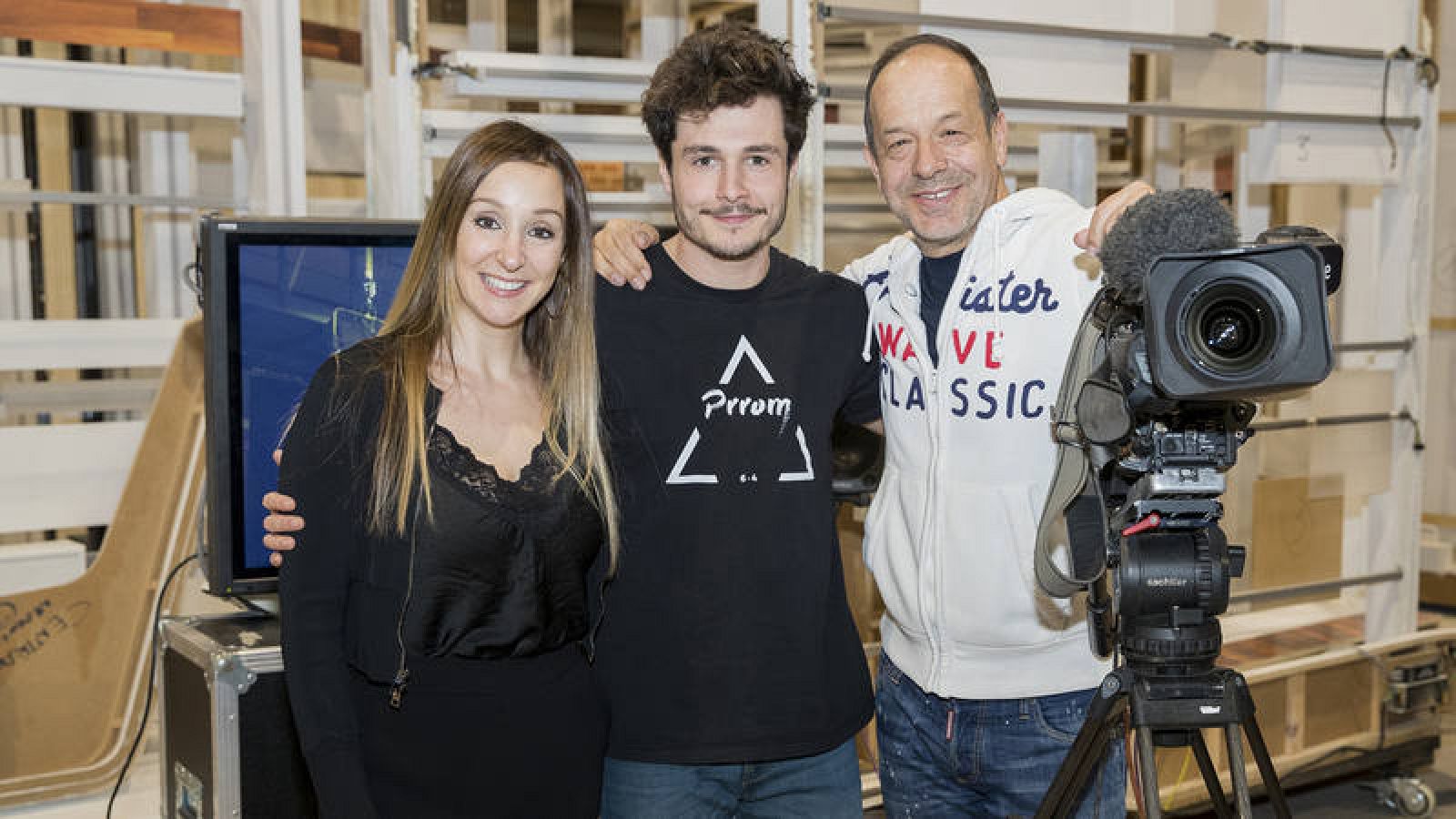 Miki ha ensayado en los estudios de Prado del Rey junto a Fokas y Mamen