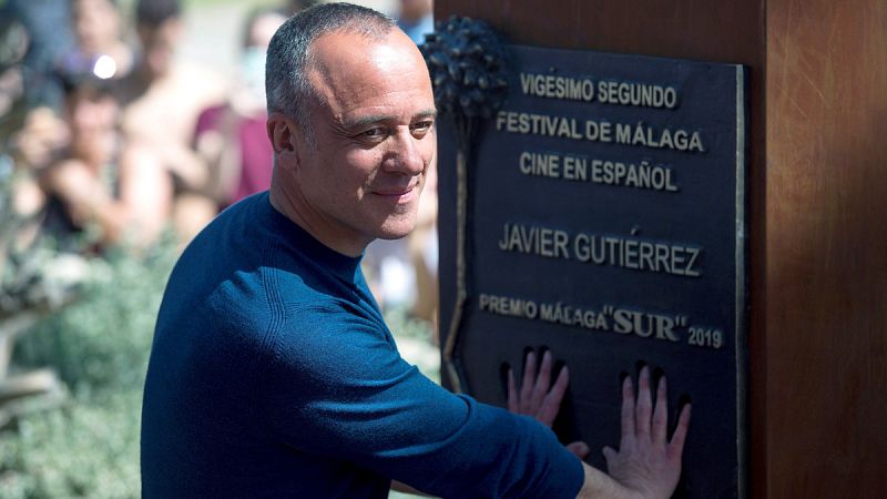 Javier Gutiérrez descubre su monolito