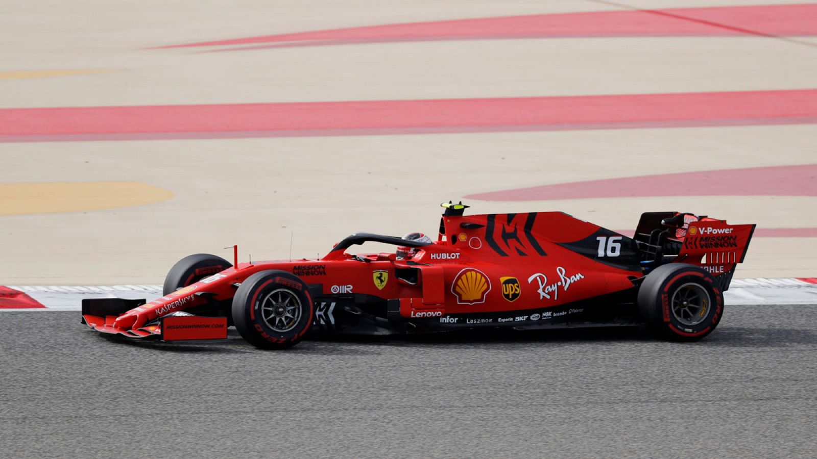 Leclerc logra su primera pole en la Fórmula1