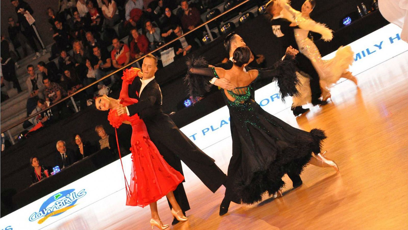 Bailarines en la edición de Ibérica DanceSport de 2018