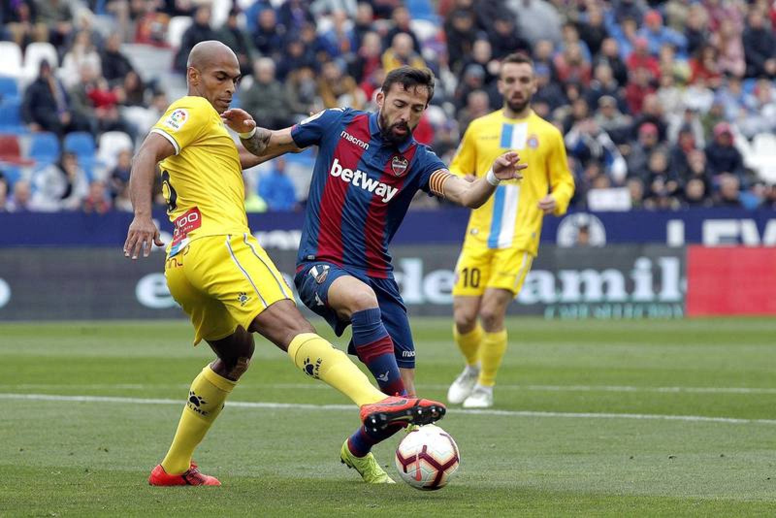 Existe calibre saltar Jornada 33 | Levante 2 - 2 Espanyol | Levante y Espanyol sellan un empate  que no satisface a ninguno - RTVE.es
