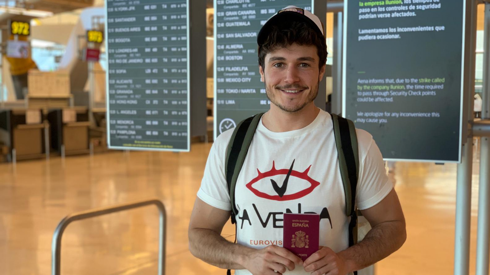 Miki en el aeropuerto de Madrid Barajas