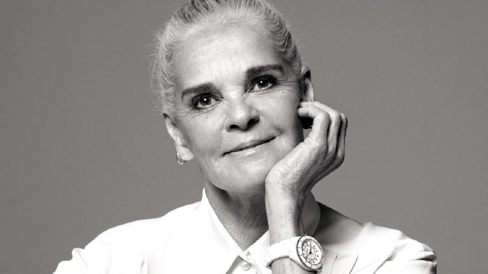 Ali MacGraw vuelve al universo Chanel
