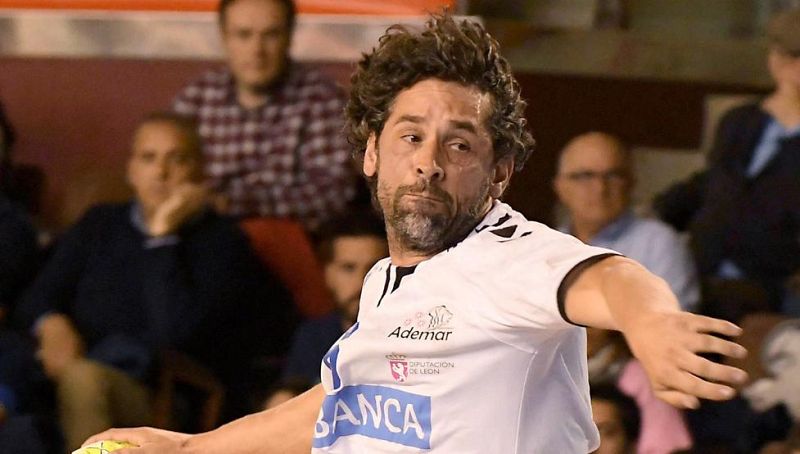 Juanín García se retira