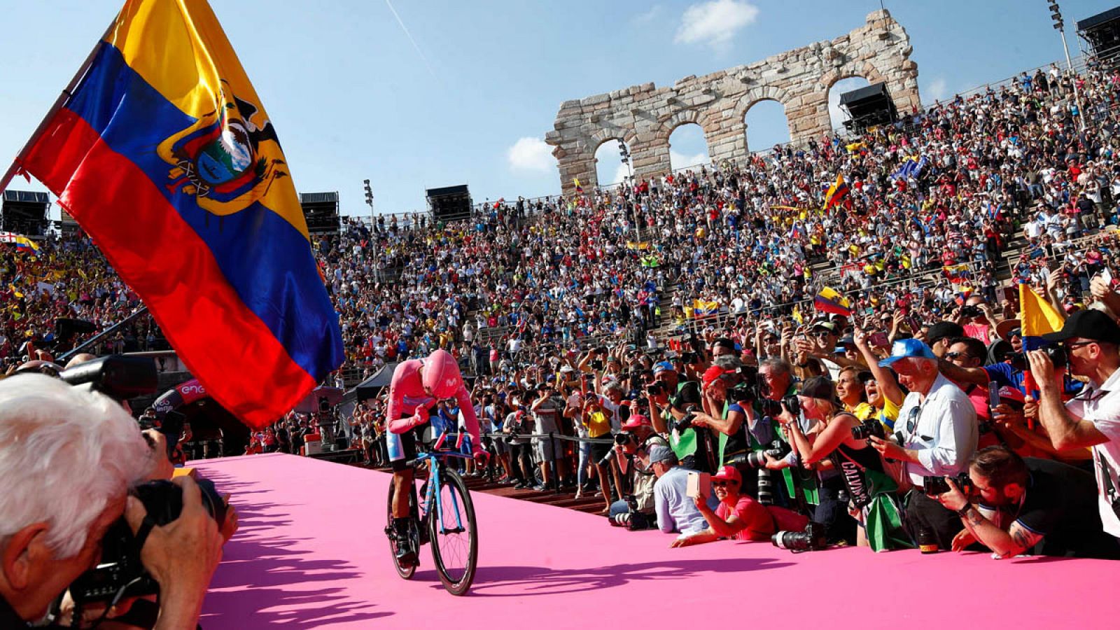 Carapaz finaliza el Giro de italia