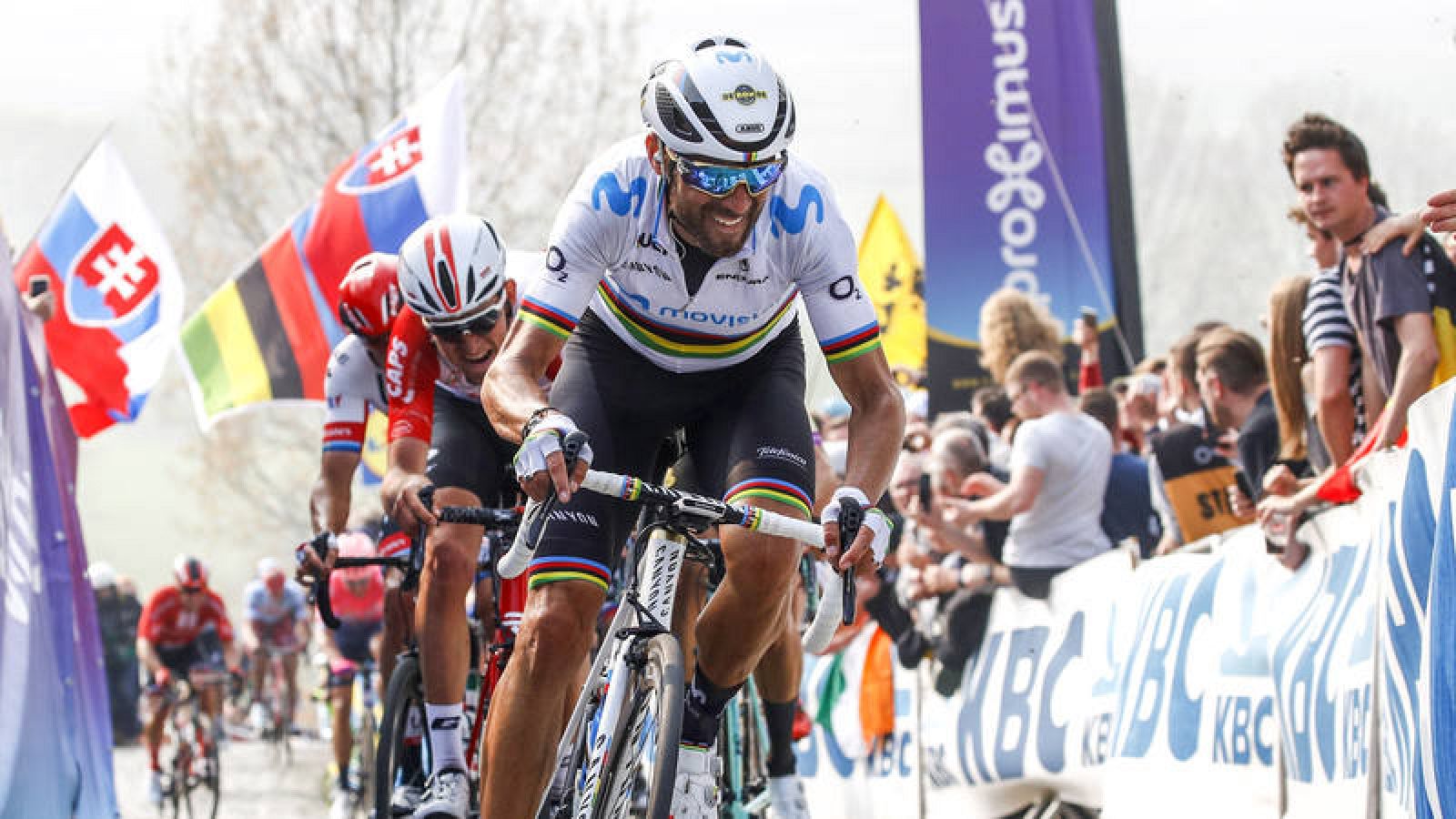 Alejandro Valverde renueva con Movistar hasta 2021