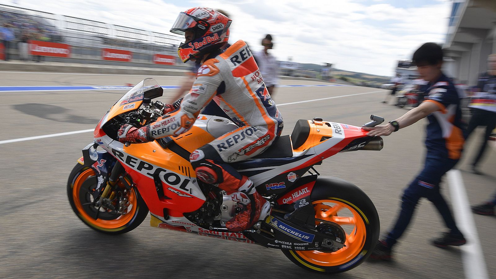 El piloto español Marc Márquez, en los entrenamientos del GP de Alemania.