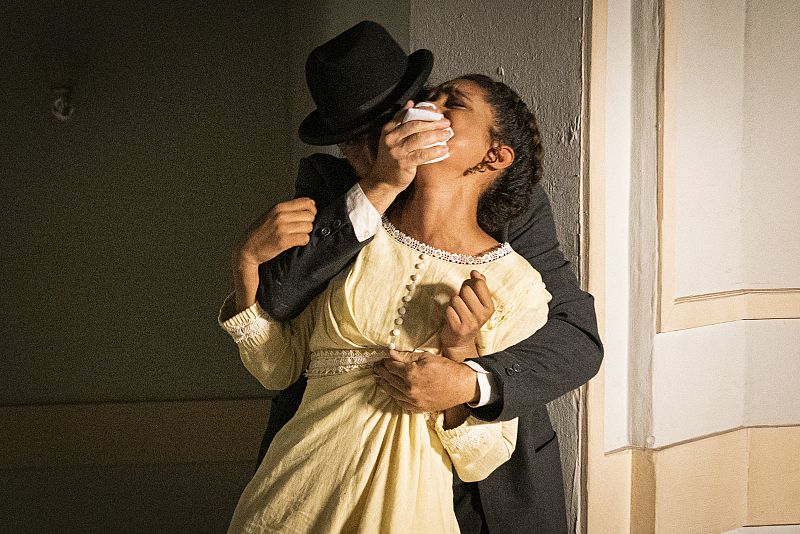 247-sec-108017 019-marcia-es-secuestrada-antes-de-llegar-a-casa-de-felipe