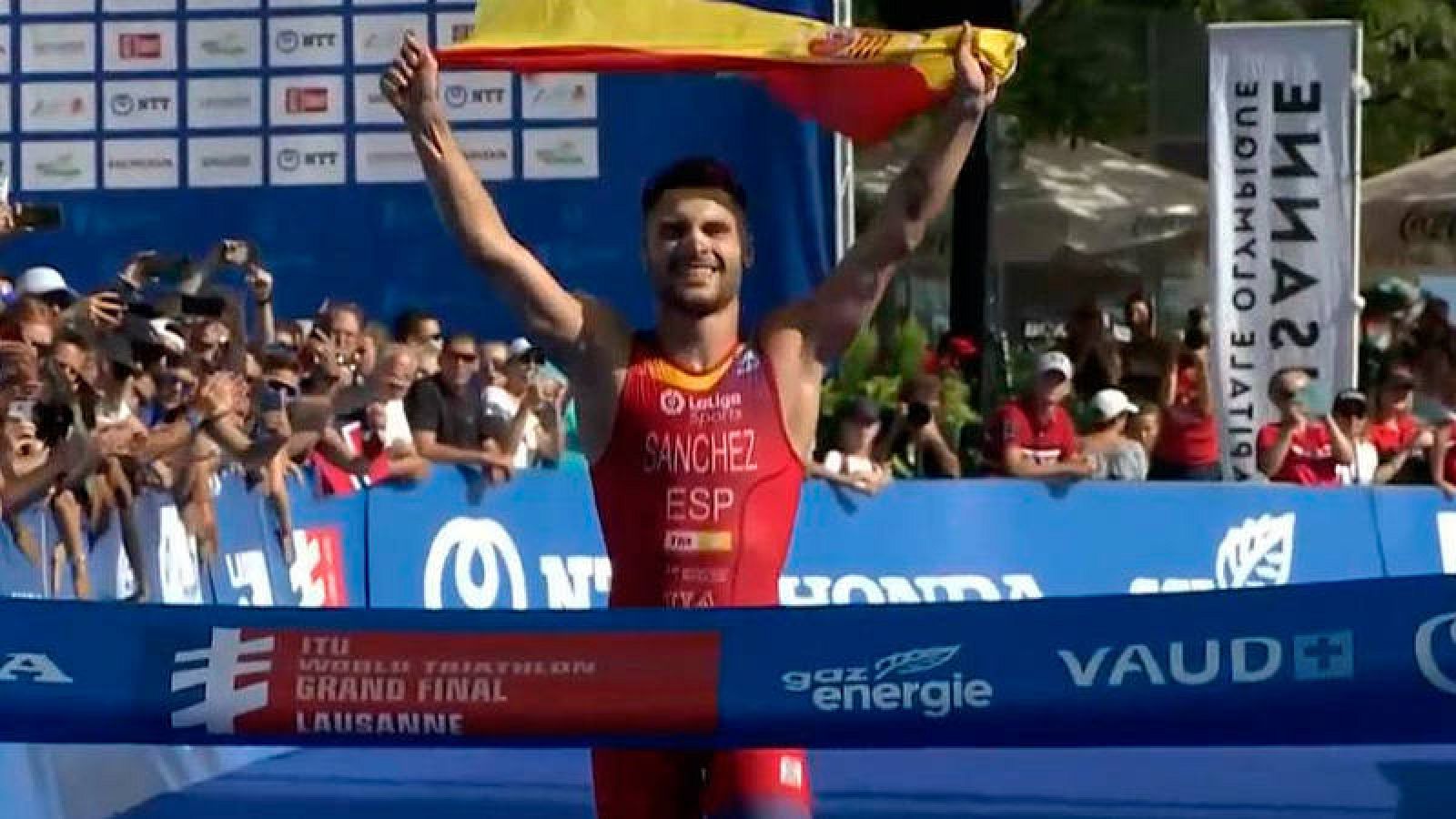 Roberto Sánchez, campeón del mundo Sub-23 de triatlón