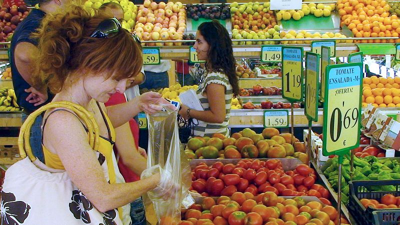 La confianza del consumidor se hunde en agosto hasta su nivel más bajo desde 2014